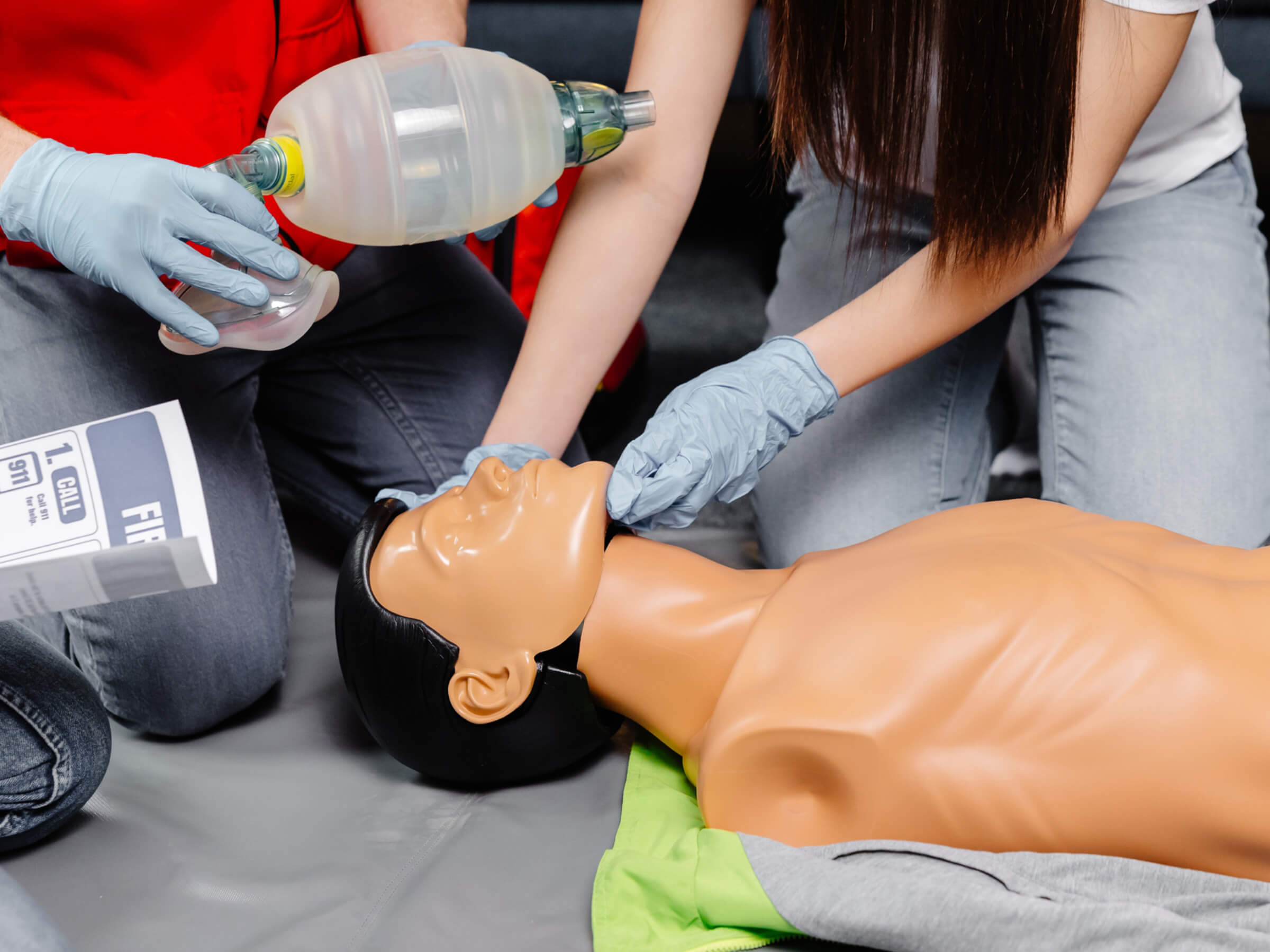 First aid practice session dedicated to effective cpr techniques